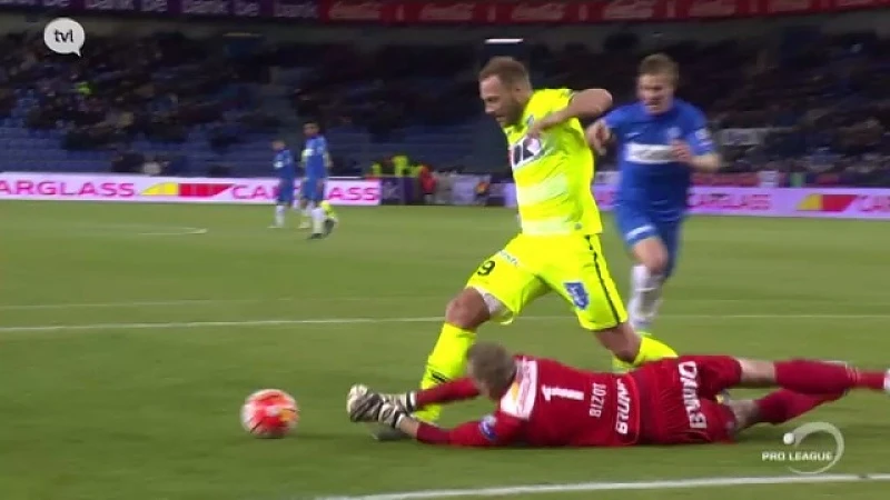Racing Genk laat gouden kans liggen tegen AA Gent