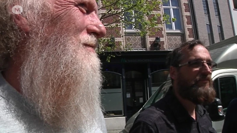 Mannen laten baarden groeien in Tongeren