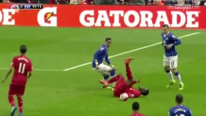 Divock Origi "Ik ben voor op schema en hoop de Europa Cup finale te spelen"
