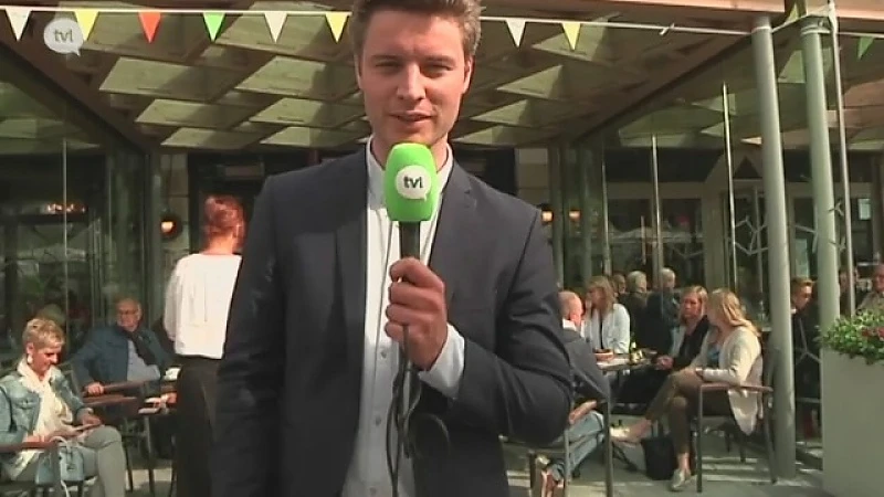 Primeur: journalist Niels Christiaens gaat tijdens live op café!