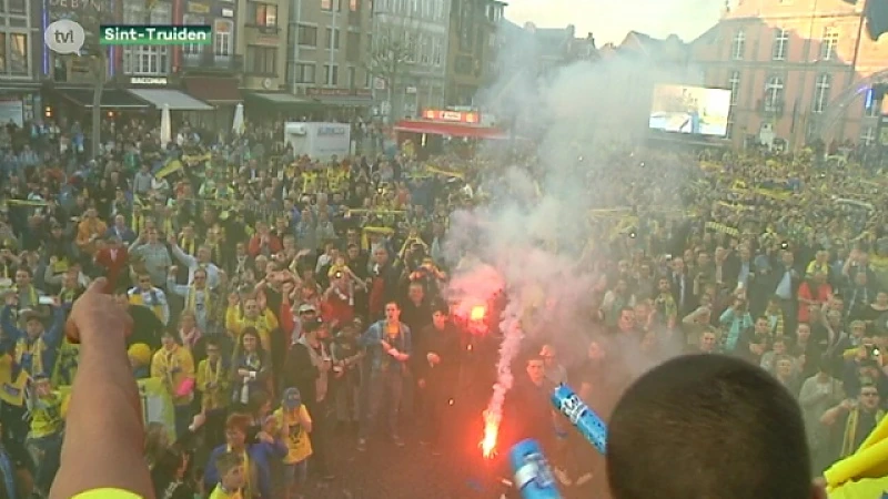 Duizenden voetbalfans kunnen verzamelen op markt