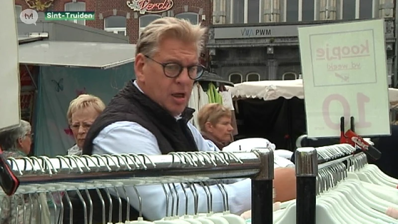 Truiense zaterdagmarkt voor het eerst op vernieuwde Grote Markt