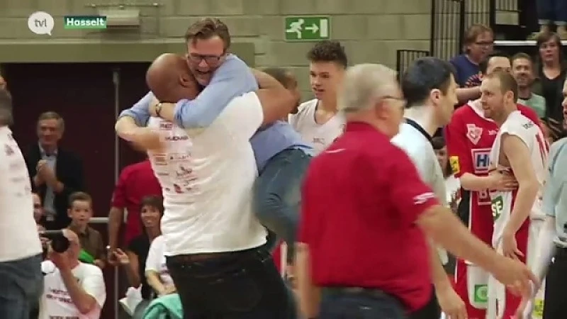 Limburg United staat op één zege van basketbalfinale