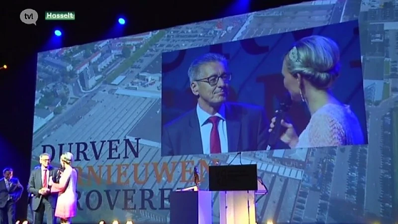 Ronnie Leten ontvangt Herman Dessersprijs