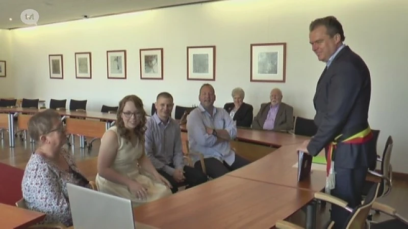 Zus volgt huwelijk in Riemst via Skype vanuit Australië