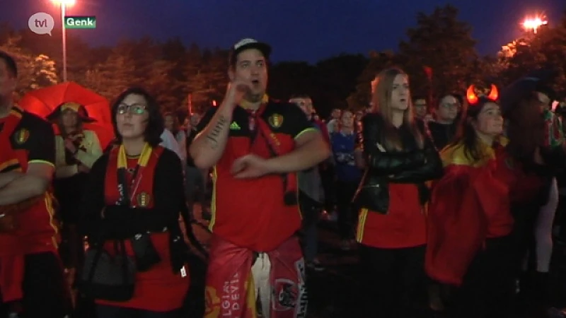 Belgische supporters treuren na verlies tegen Italië