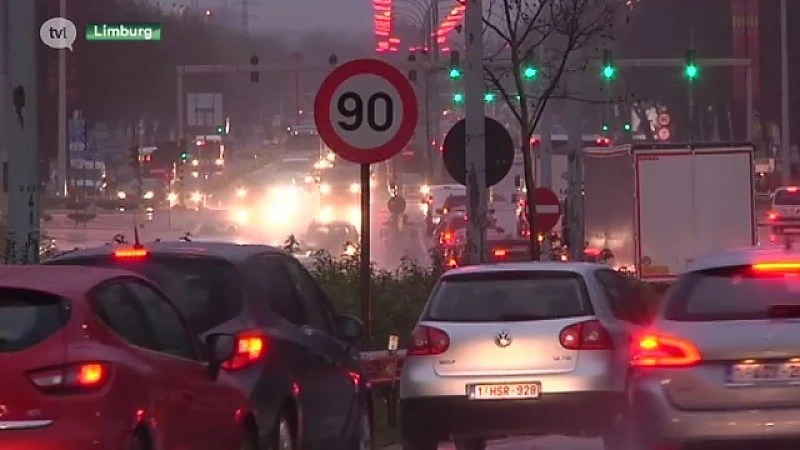 75% van de Limburgers gebruikt de auto om naar het werk te gaan