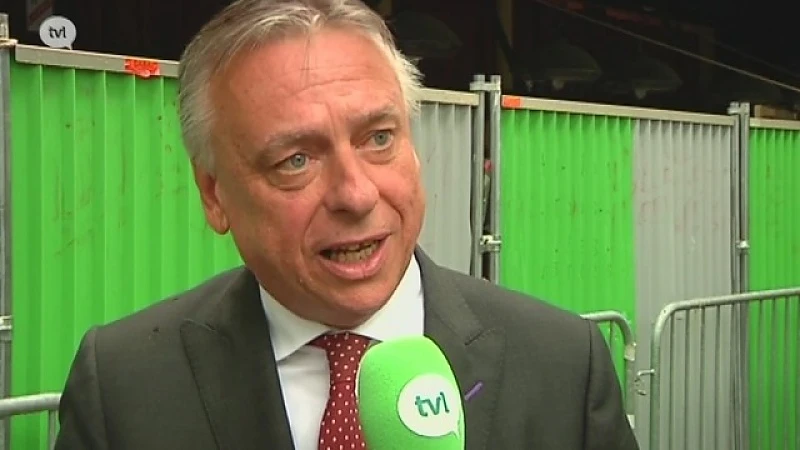 "Landen moeten van elkaar leren over strijd tegen terreur"