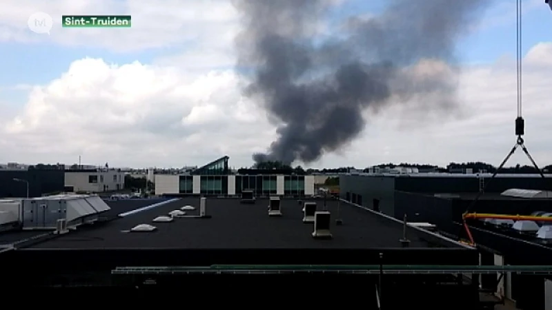 Zware brand bij schrijnwerkerij in Sint-Truiden