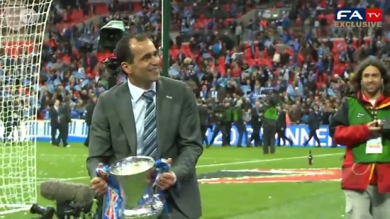 Bondscoach Roberto Martinez volgt Wilmots op