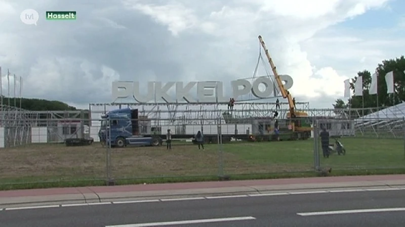 Iconische letters van Pukkelpop staan op de weide