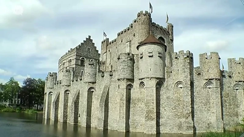 VAKANTIEVRIENDEN 6: Vaderlands Erfgoed