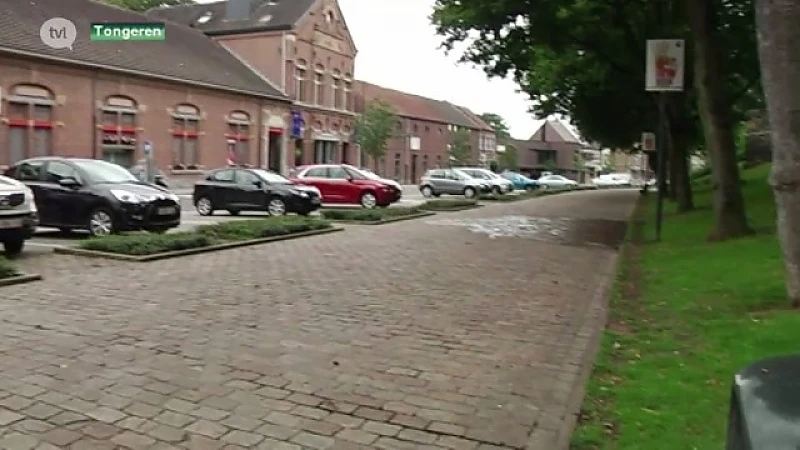 Lichte vrachtwagen rijdt voetgangster dood in Tongeren
