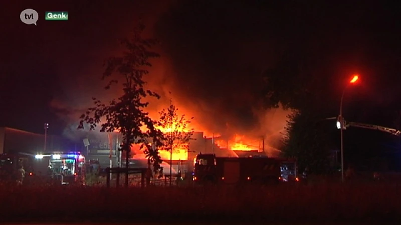 Politie zoekt getuigen na brandstichting in Genk