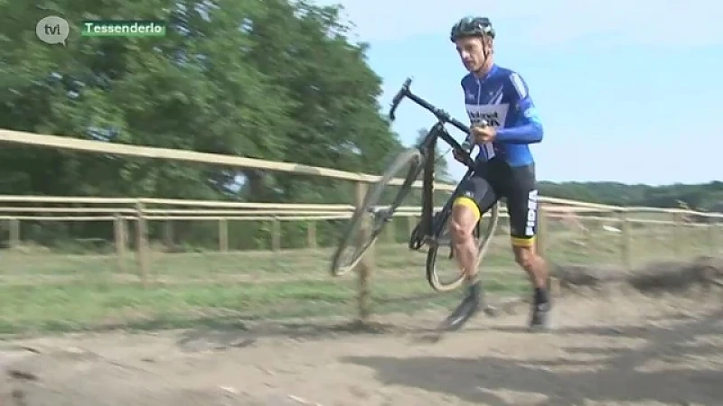 Veldrijder Quinten Hermans wil nog jaar uitblinken bij beloften