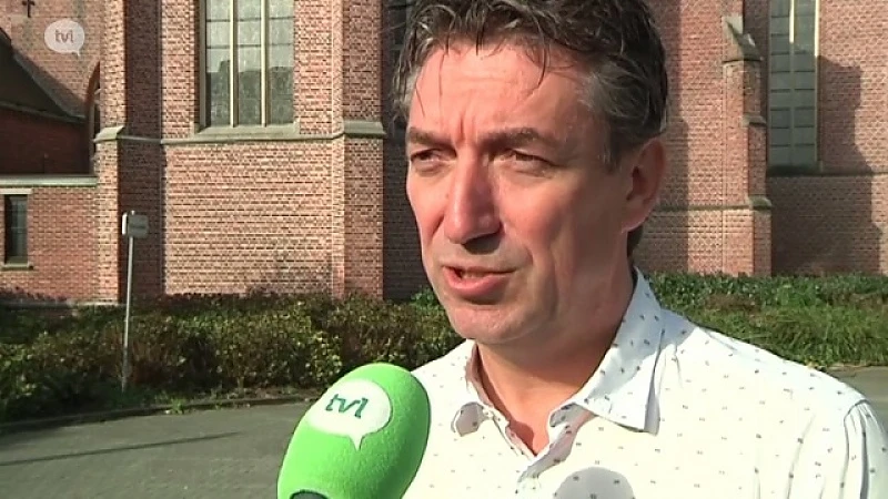 Peter Vanvelthoven (sp.a): "CD&V eiste vertrek van Hilde Claes"