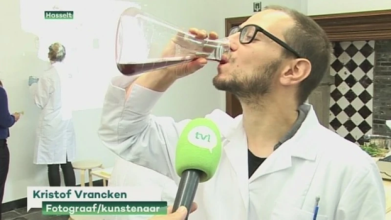 Foto's op basis van Hasseltse jenever op stadstriënnale
