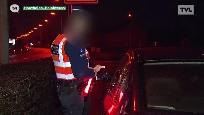 Politieagent MidLim krijgt stamp in gezicht