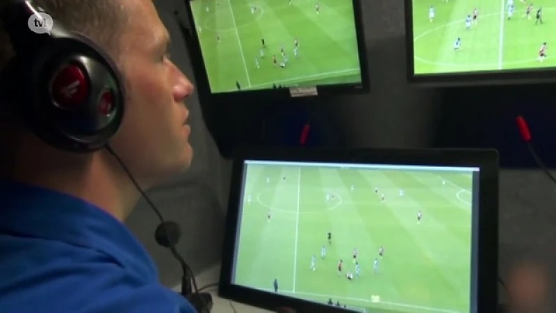"Profclubs draaien volledig op voor kosten videoref"