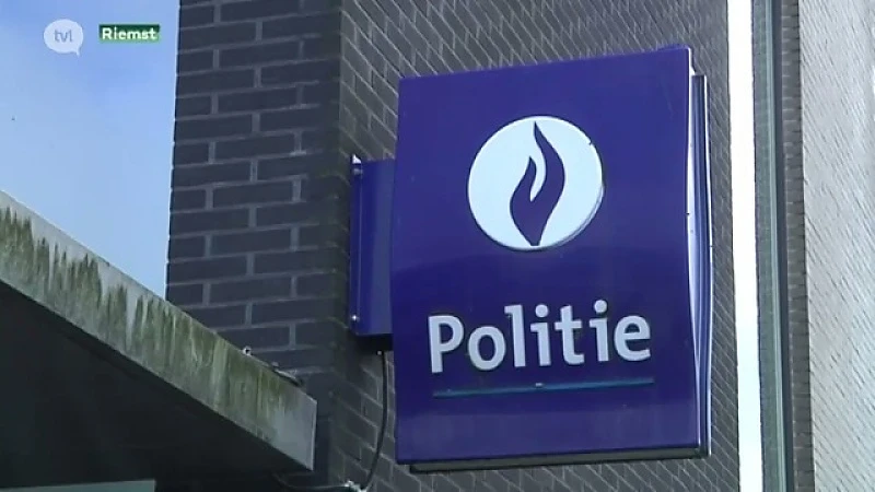 Politieman gewond na incident in Riemst