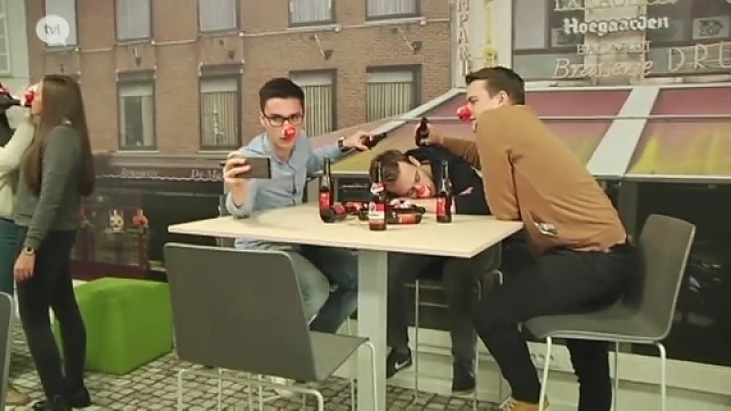 PXL-studenten houden Mannequin Challenge tegen alcoholmisbruik