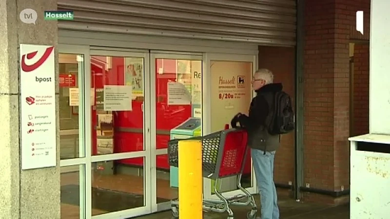 Delhaize in Hasselt gesloten wegens wateroverlast