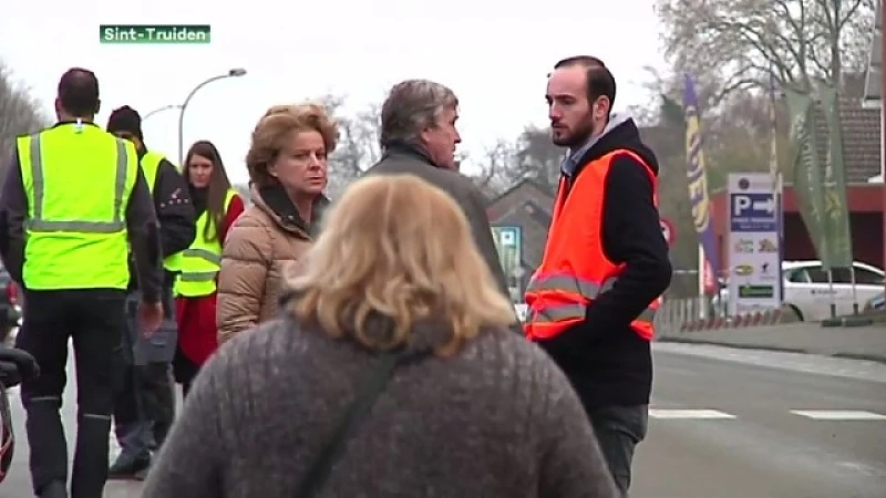 Politie nog steeds op zoek naar daders bomalarm Stayen