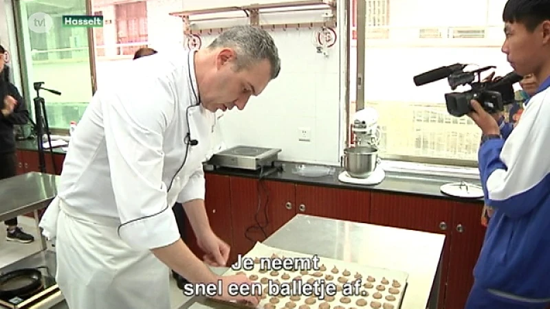 Limburgse topchef leert Chinezen speculaas maken