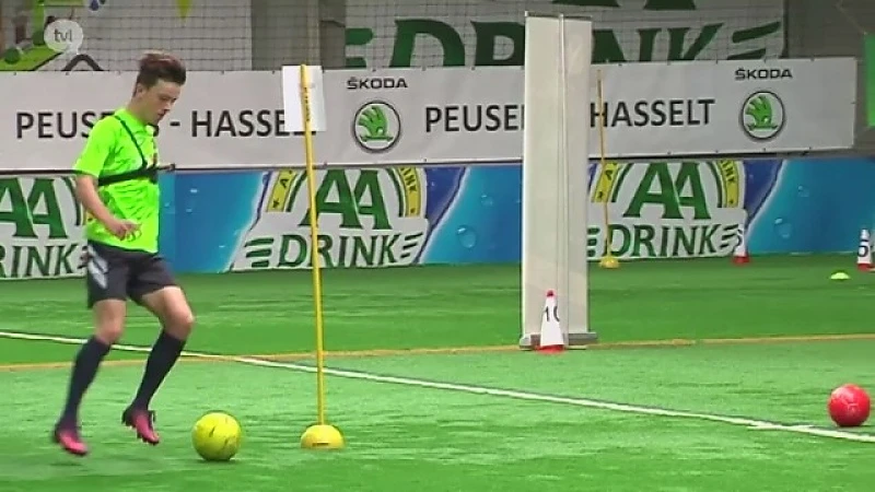 Wordt Simon Paesen van KFC Ham United de dribbelkoning?