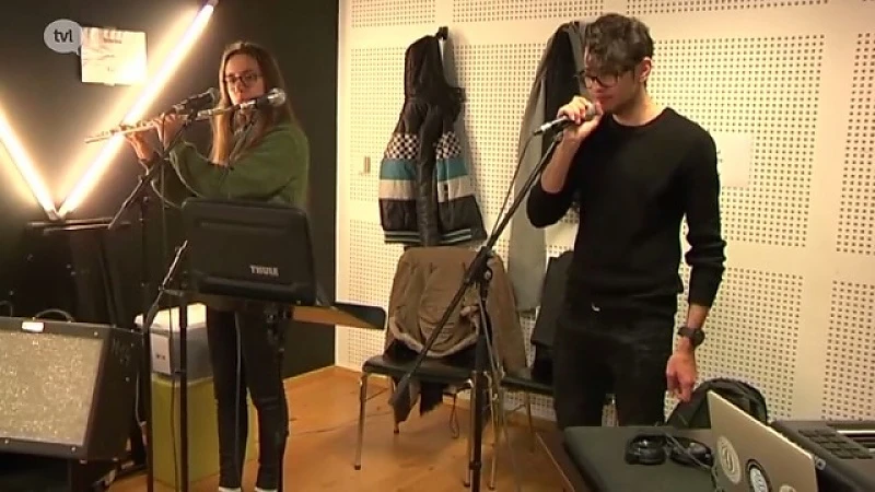 Studenten PXL Music maken muziek met Syrische vluchteling