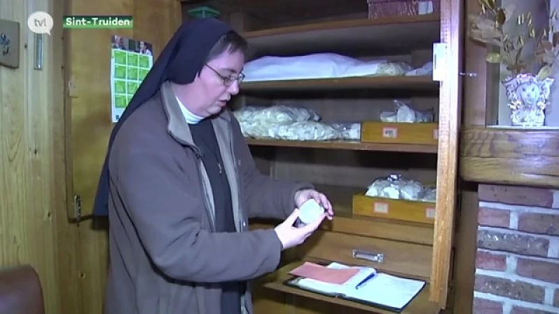 Minder eucharistievieringen slecht nieuws voor hostiebakkers
