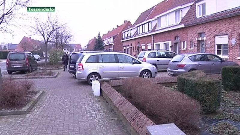Banden van 11 auto's kapot gestoken in Tessenderlo