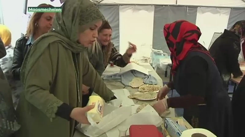 Vriendschapsbrunch in Tehvidmoskee Maasmechelen: "Diyanet zaait geen verdeeldheid onder Limburgse Turken."