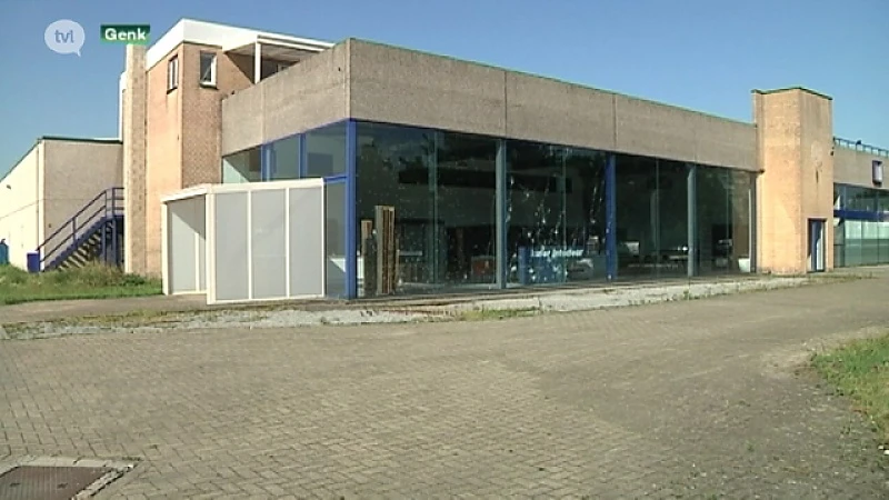 Genks bedrijf bekogeld met granaten