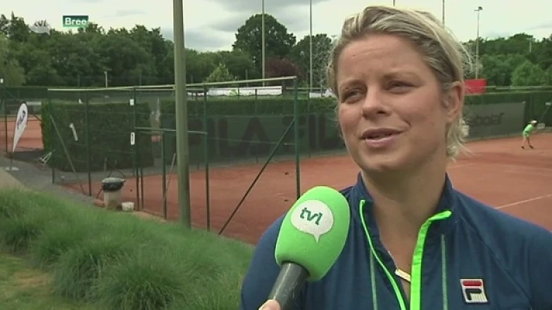Jonge tennissers van over de hele wereld spelen tornooi op Kim Clijsters Academy