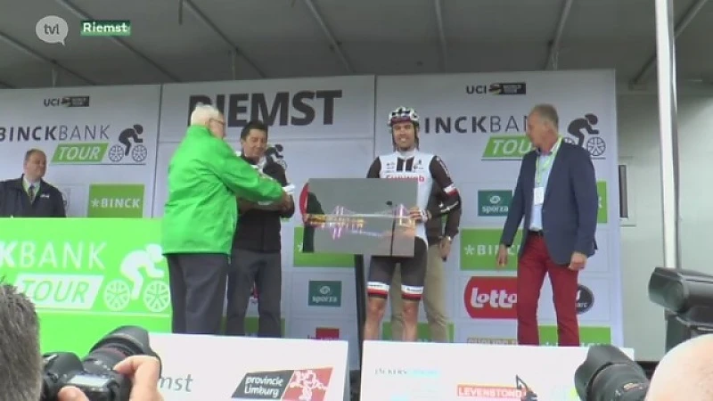 Riemstenaar Tom Dumoulin wint Binckbank Tour