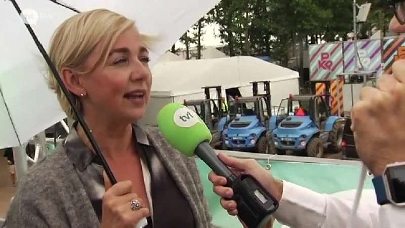 Burgemeester Nadja Vananroye: "Ik ga sowieso naar PJ Harvey"