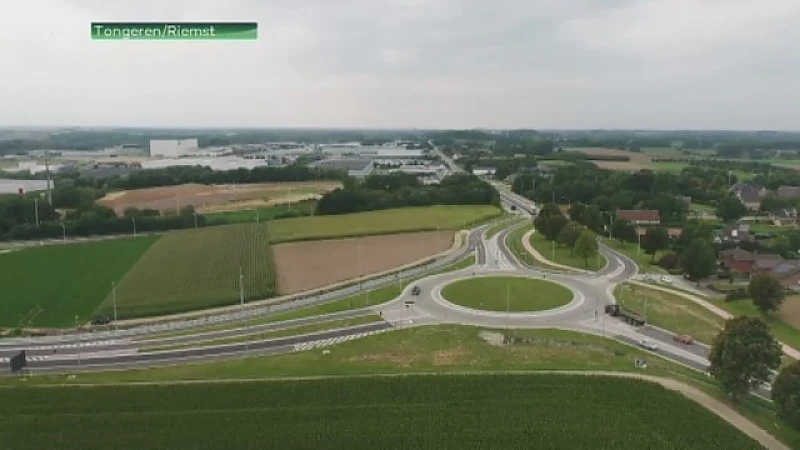 Nieuwe afrit ontsluit Tongeren en Riemst aan de E313
