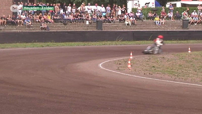 Speedway in Helzold: piloten strijden om Gouden Helm