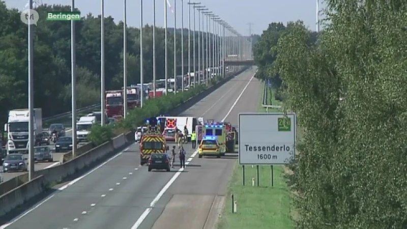 E313 in Tessenderlo volledig afgesloten na bomalarm