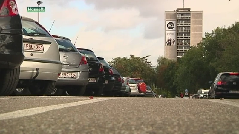 App beloont iedereen die wagen uit centrum Hasselt laat
