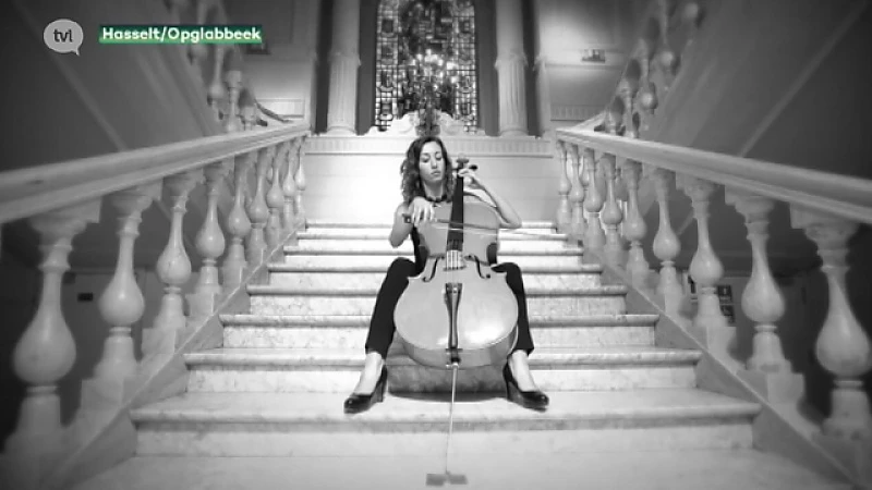 Enira debuteert met opmerkelijke videoclip