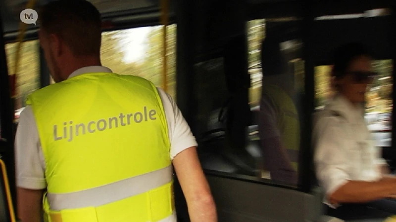 Op pad met de controleurs van de Lijn