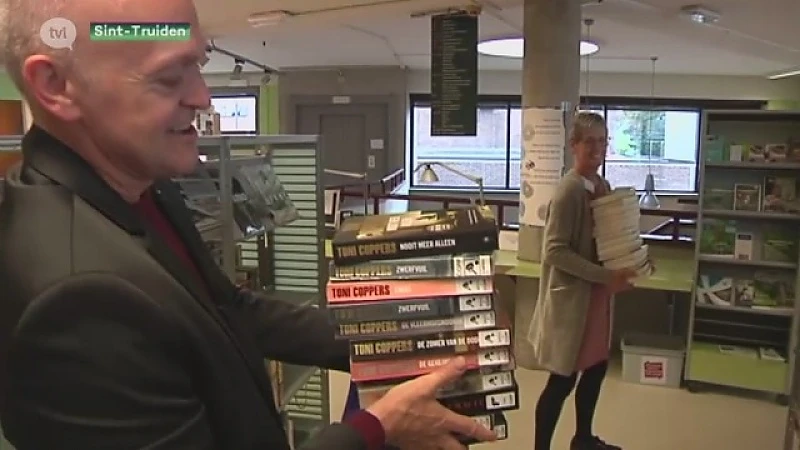 Truiense thrillerauteur Toni Coppers schrijft derde boek in één jaar tijd