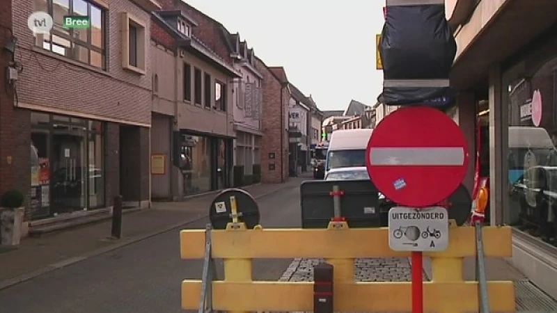 Bree wijzigt verkeerssituatie in het centrum grondig en breidt de blauwe zone uit