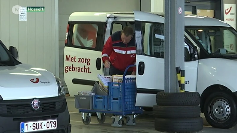 Postbodes Hasselt staken omdat ze meer dan 10 uur per dag moeten werken