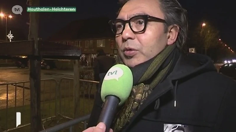 Onthulling gedenkplaat voor slachtoffer aanslag Istanboel