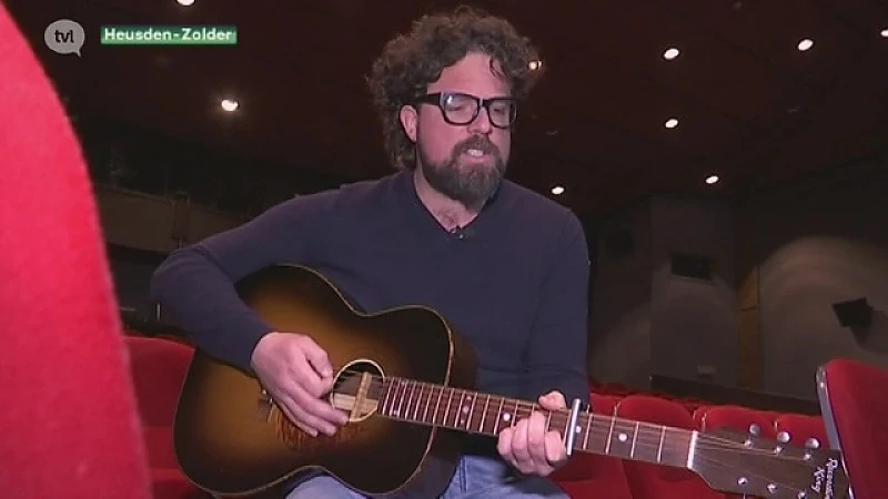 Buurman trekt op theatertournee met Dans & Dwaal