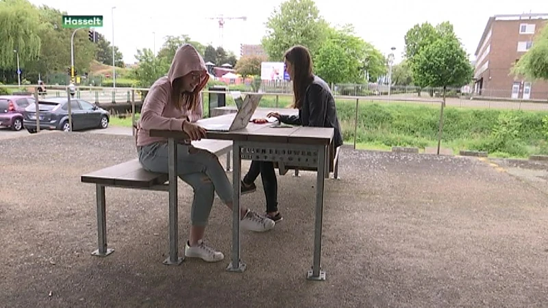 "Allerheiligen? Iets met de hemel?": helft van Limburgers weet niet welke feestdag het is