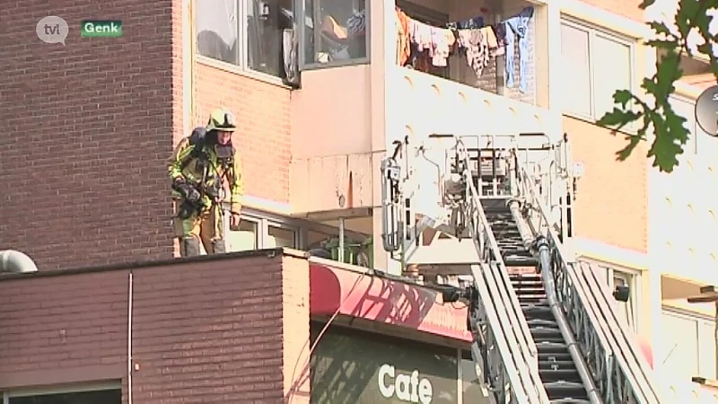Zware brand vernielt café in Genk